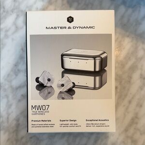 Master & Dynamic MW07 True Wireless Earphones new in box